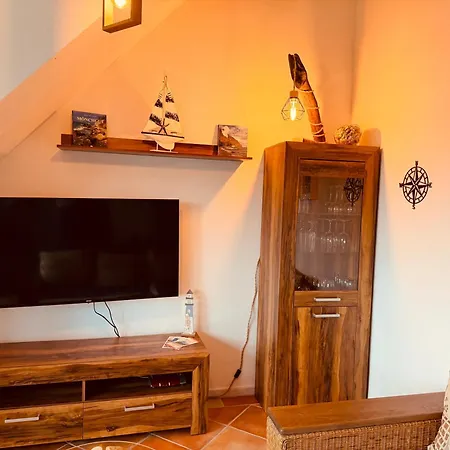 Maisonette Am شقة *